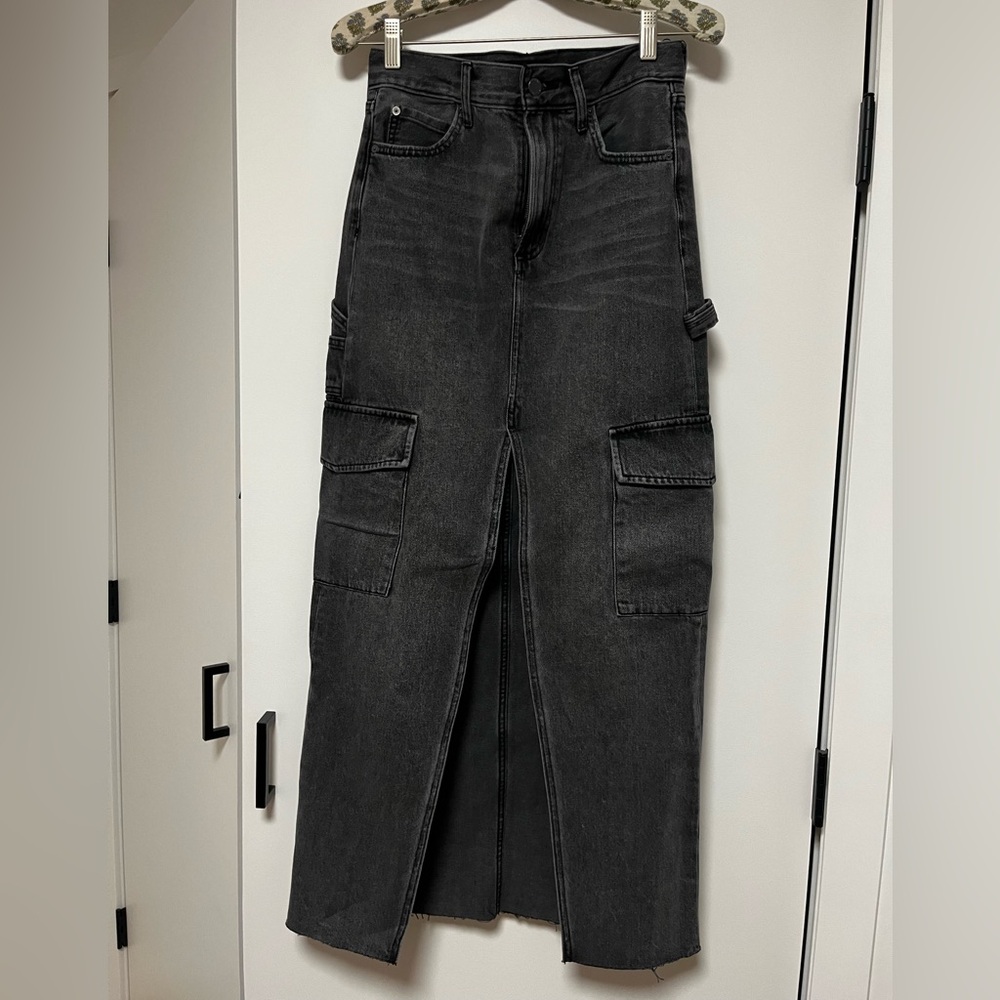 Women’s Black Cargo Skirt